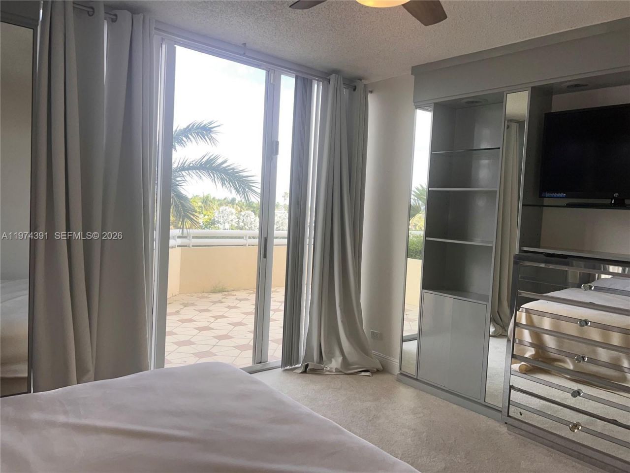 20191 E Country Club Dr, Unit 407, Aventura, FL 33180 Photo