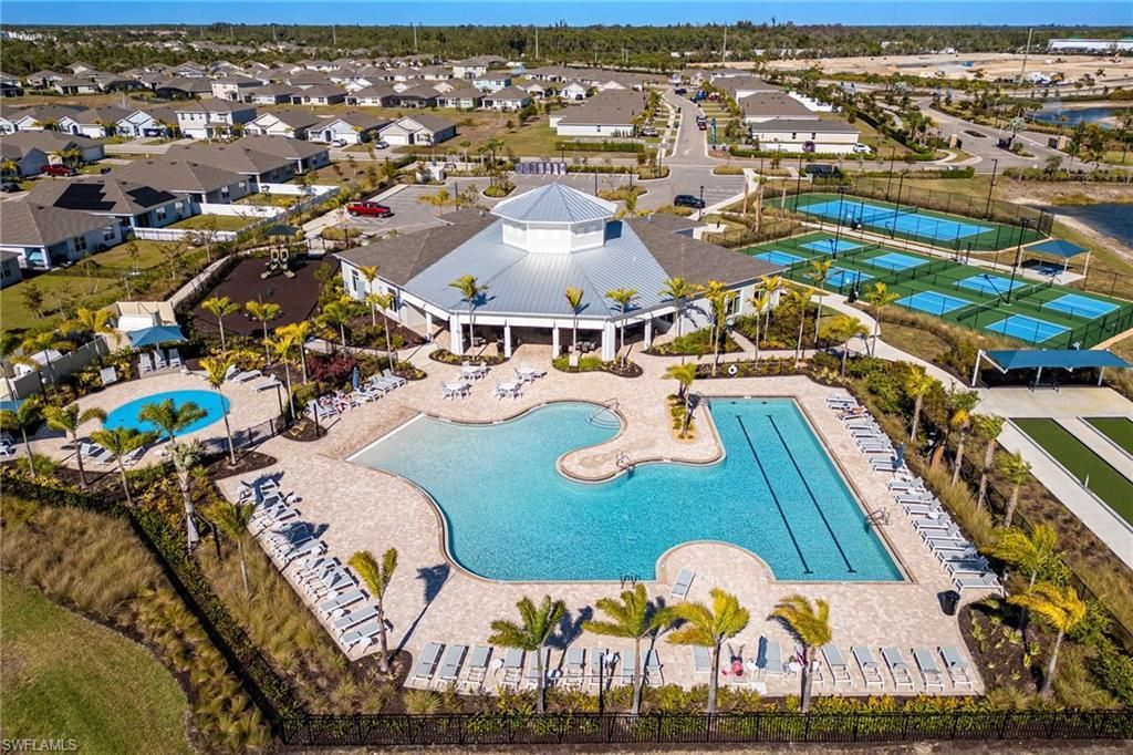 16825 Pink Coral Path, North Fort Myers, FL 33903 Photo