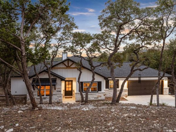 1382 Cottonwood RD , Fischer, TX 78623