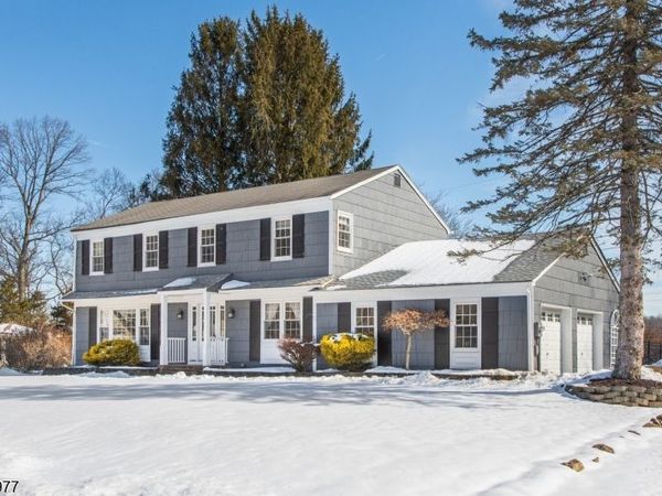 36 Flintlock Dr, Washington, NJ 07853