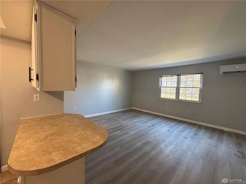 30 Poinciana Drive, Dayton, OH 45459 Photo 4