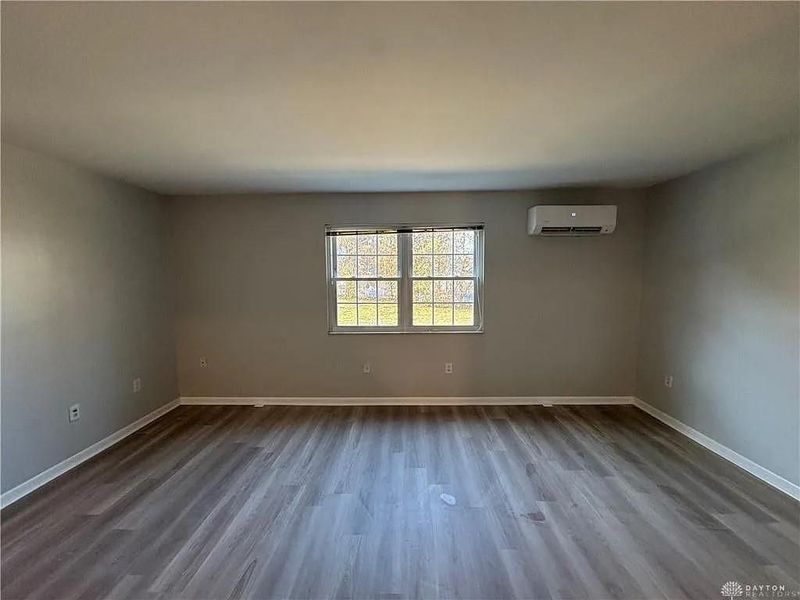 30 Poinciana Drive, Dayton, OH 45459 Photo 9