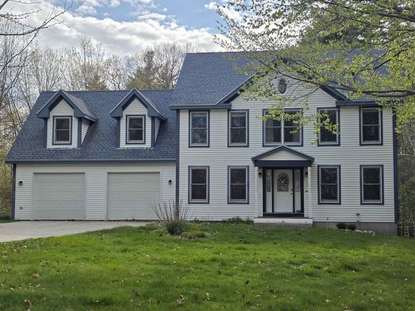 762 Robinson Road, Pembroke, NH 03275