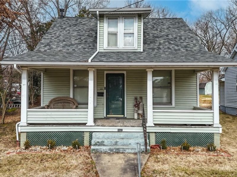 207 Kenwood Street, Marietta, OH 45750 Photo 1