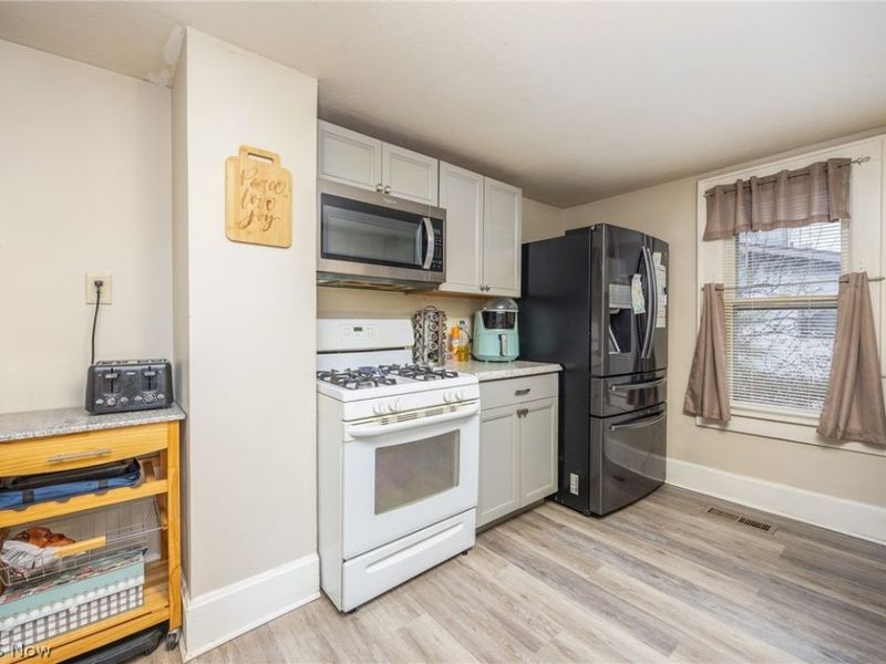 207 Kenwood Street, Marietta, OH 45750 Photo 11