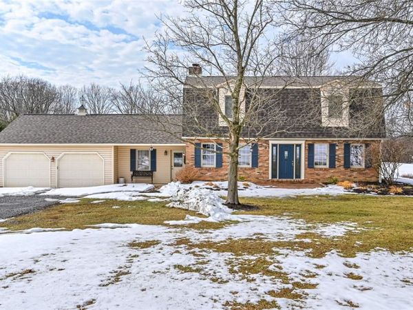 656 Bairdford Rd, Gibsonia, PA 15044