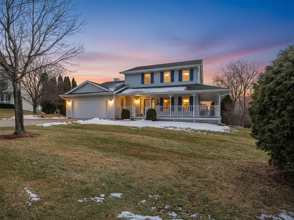 627 Cambridge Drive, Ripon, WI 54971