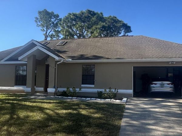 813 Seven Gables Circle SE , Palm Bay, FL 32909