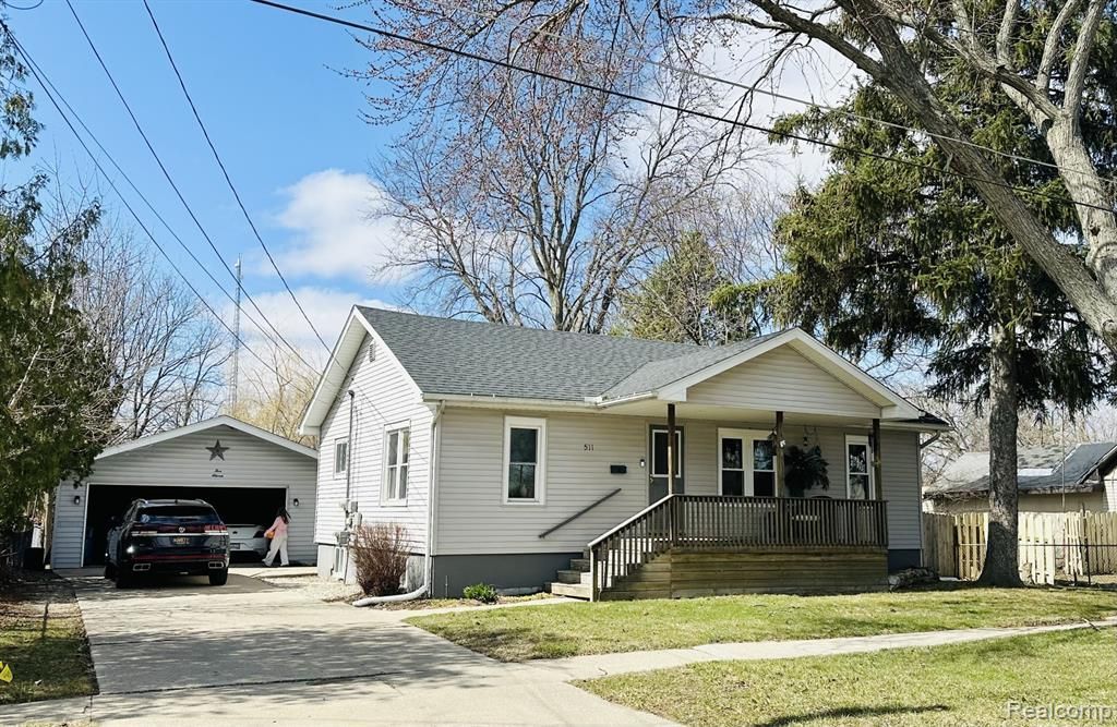 511 Garland Street, Davison, MI 48423 Main Photo