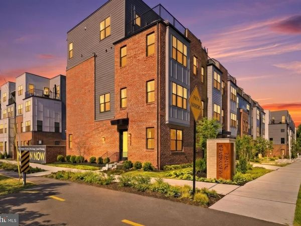 4901 EISENHOWER AVENUE, ALEXANDRIA, VA 22304