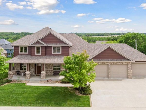2304 Britwood Lane SW, Rochester, MN 55902