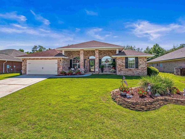 2687 Shoni Dr, Navarre, FL 32566