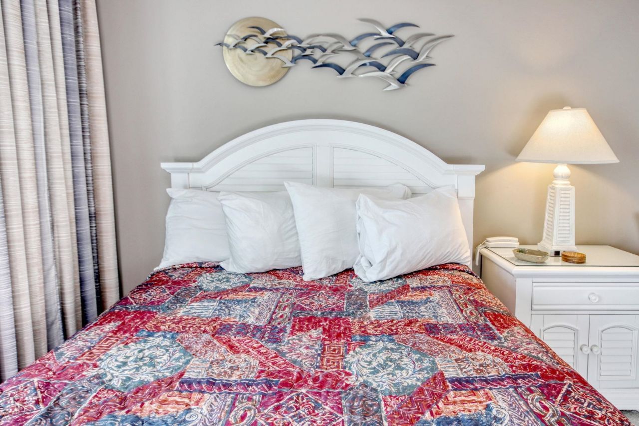 415 Ocean Creek Dr. Photo 11