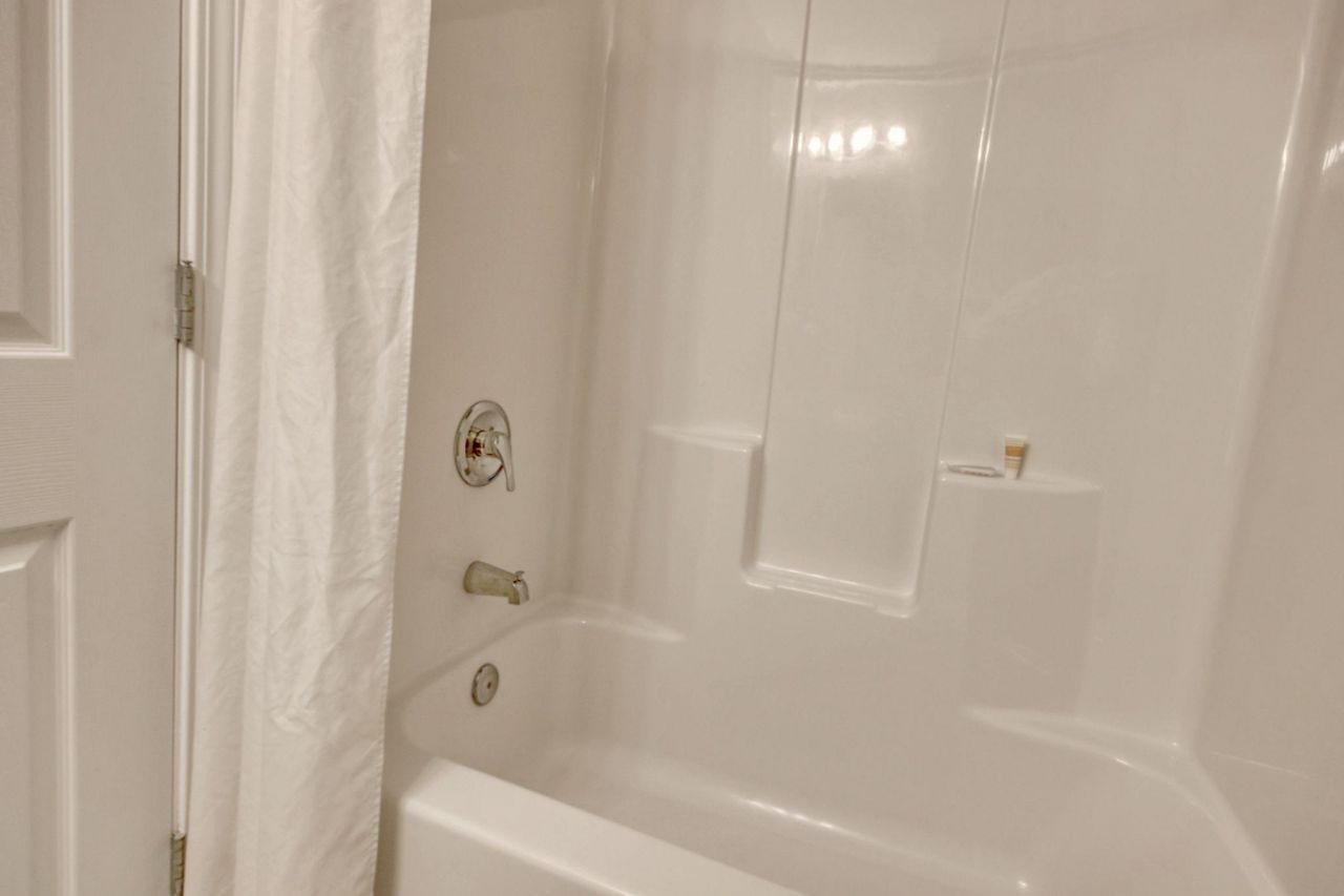 415 Ocean Creek Dr. Photo 14