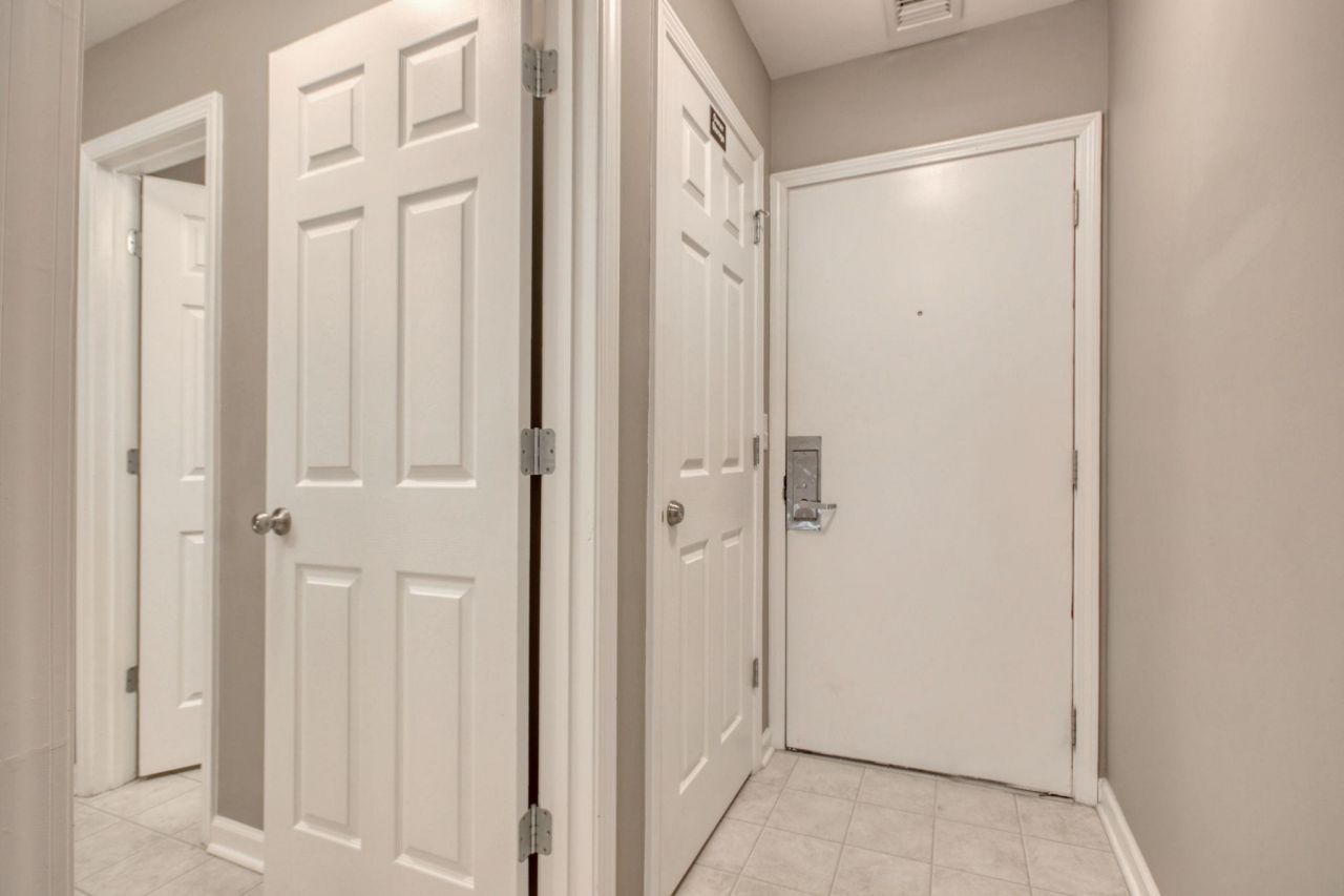 415 Ocean Creek Dr. Photo 17