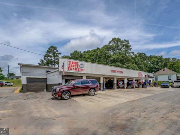 6166 Washington Street SW, Covington, GA 30014