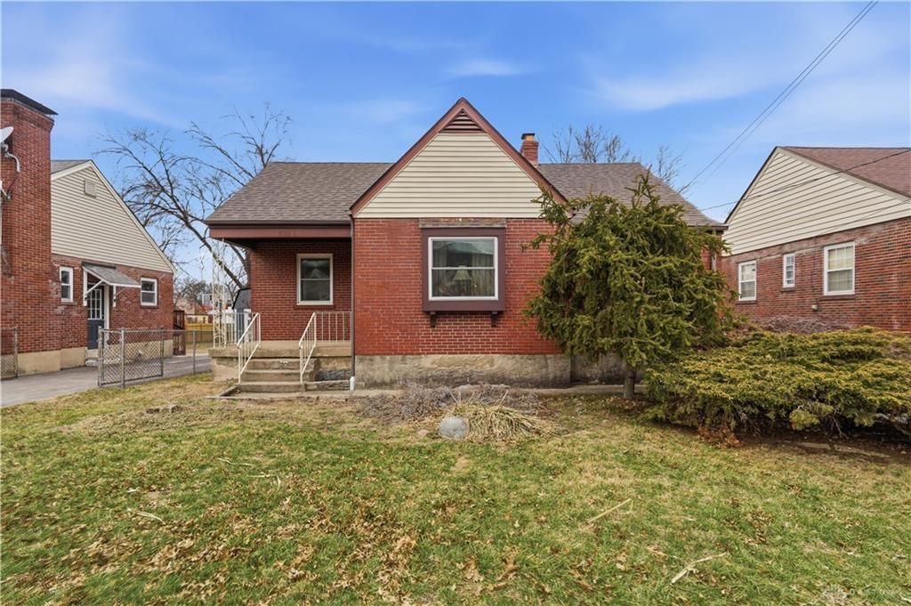 3816 Saint Johns Terrace, Deer Park, OH 45236 Main Photo