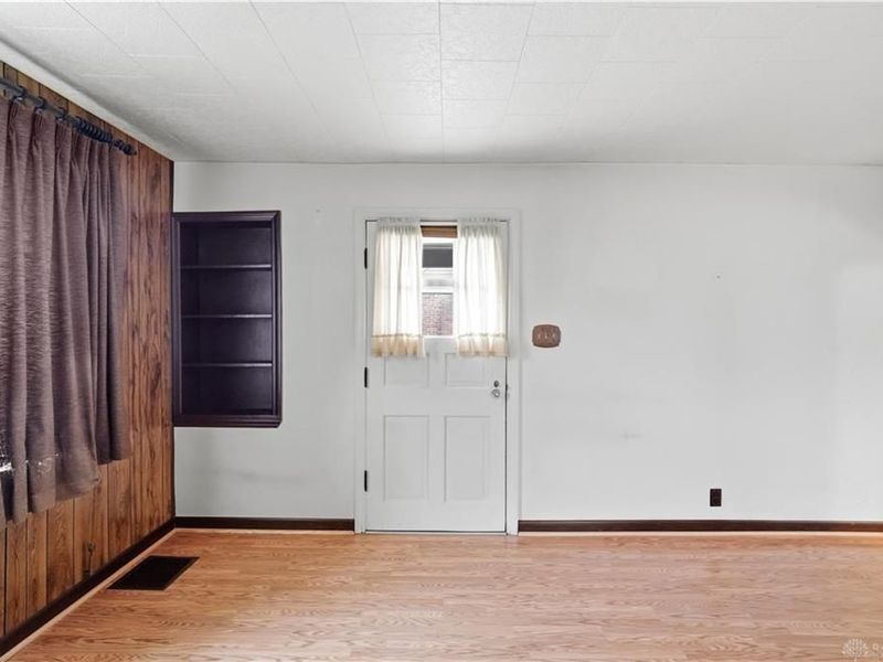 3816 Saint Johns Terrace, Deer Park, OH 45236 Photo 6