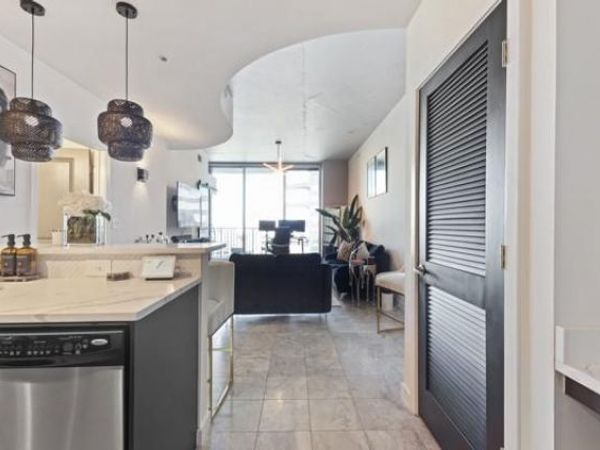 400 W Peachtree Street NW, Unit 1215, Atlanta, GA 30308