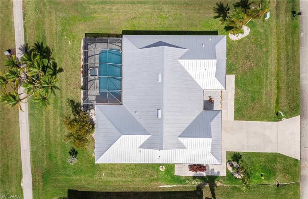 11883 King James Ct, Cape Coral, FL 33991 Photo