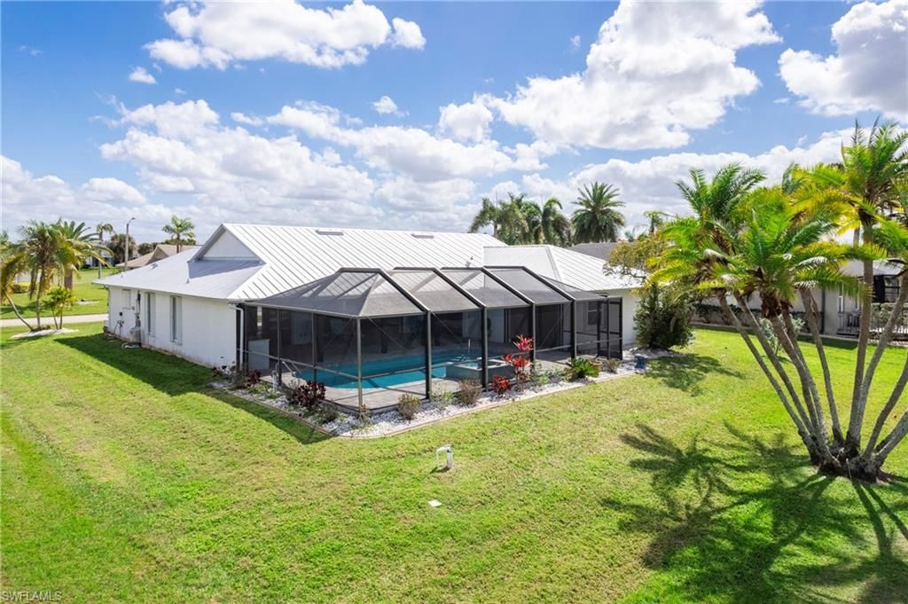 11883 King James Ct, Cape Coral, FL 33991 Photo