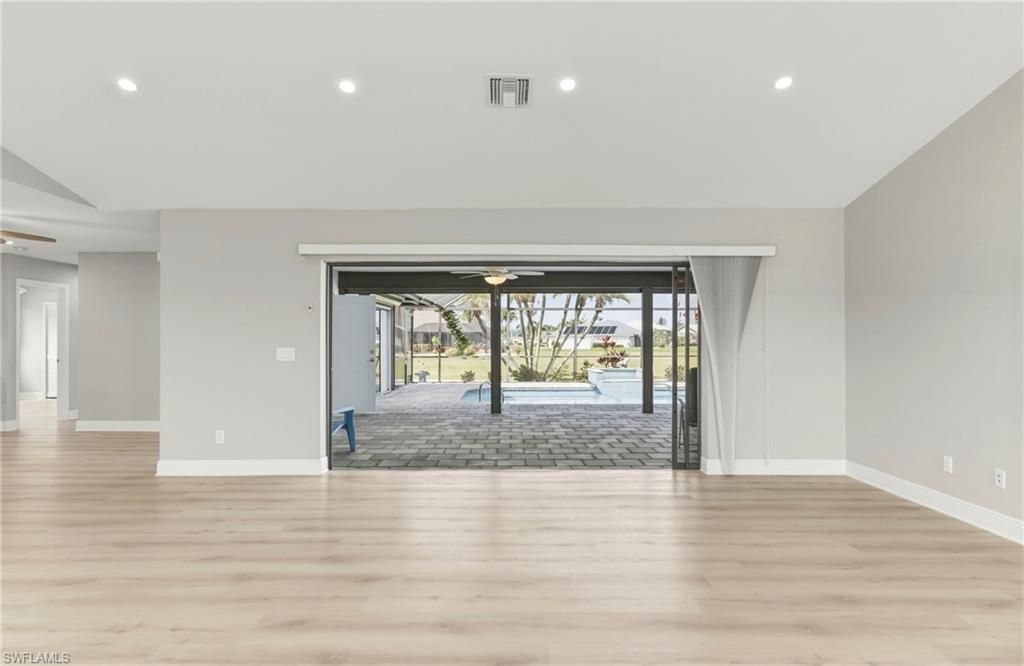 11883 King James Ct, Cape Coral, FL 33991 Photo