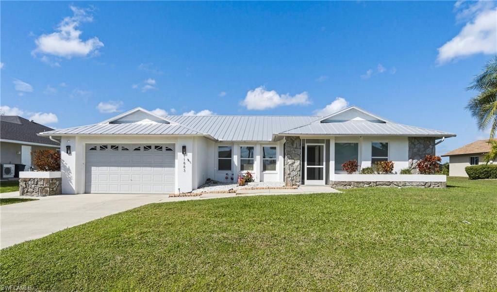 11883 King James Ct, Cape Coral, FL 33991 Photo