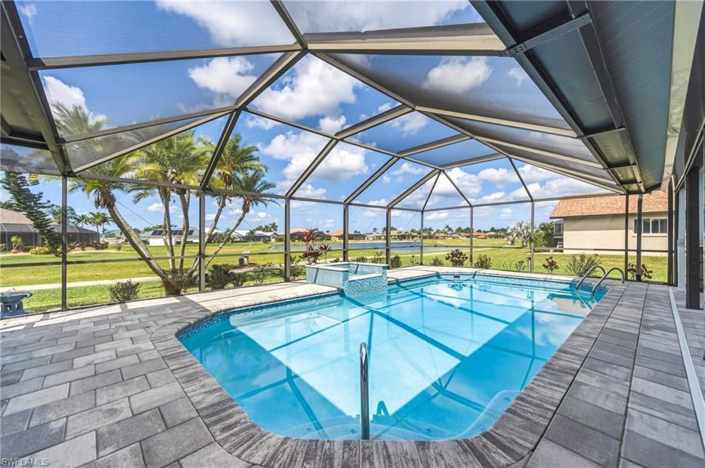 11883 King James Ct, Cape Coral, FL 33991 Photo