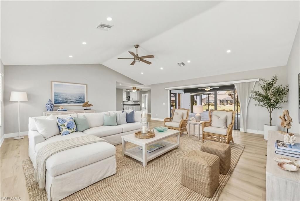 11883 King James Ct, Cape Coral, FL 33991 Photo