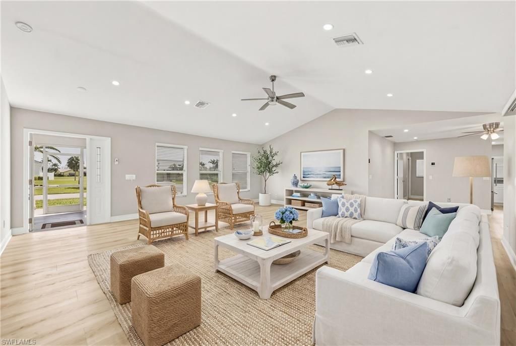 11883 King James Ct, Cape Coral, FL 33991 Photo