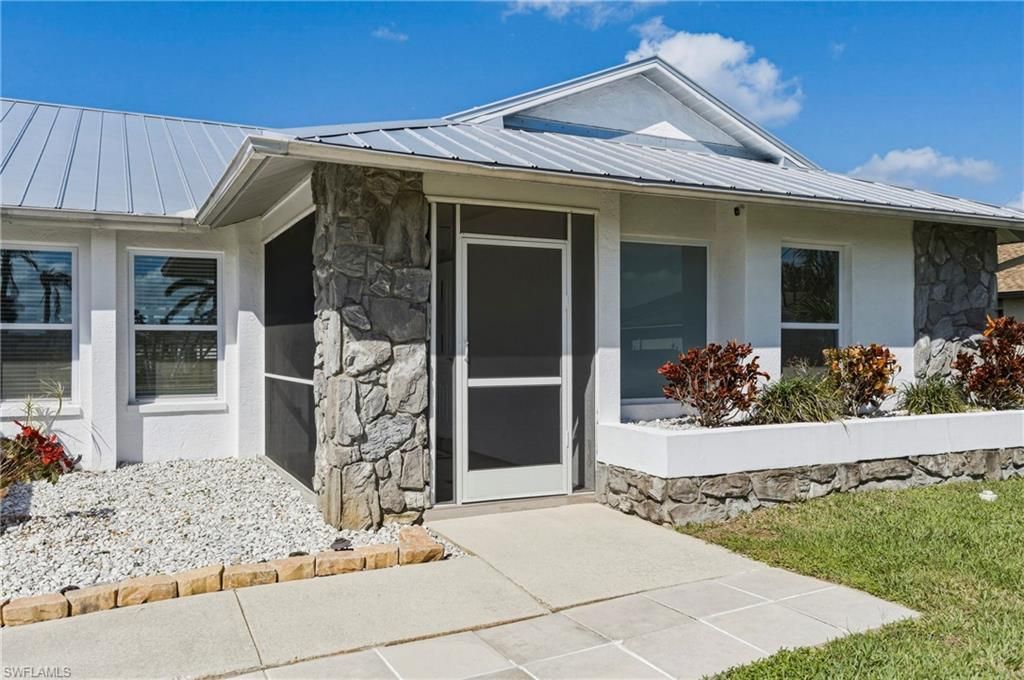 11883 King James Ct, Cape Coral, FL 33991 Photo