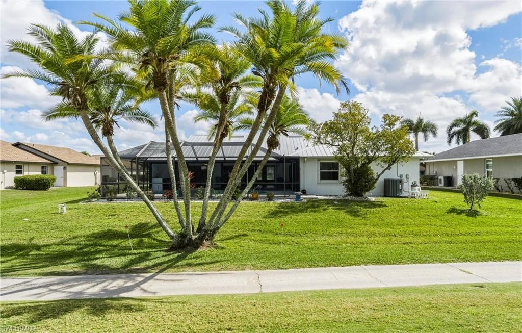 11883 King James Ct, Cape Coral, FL 33991 Photo