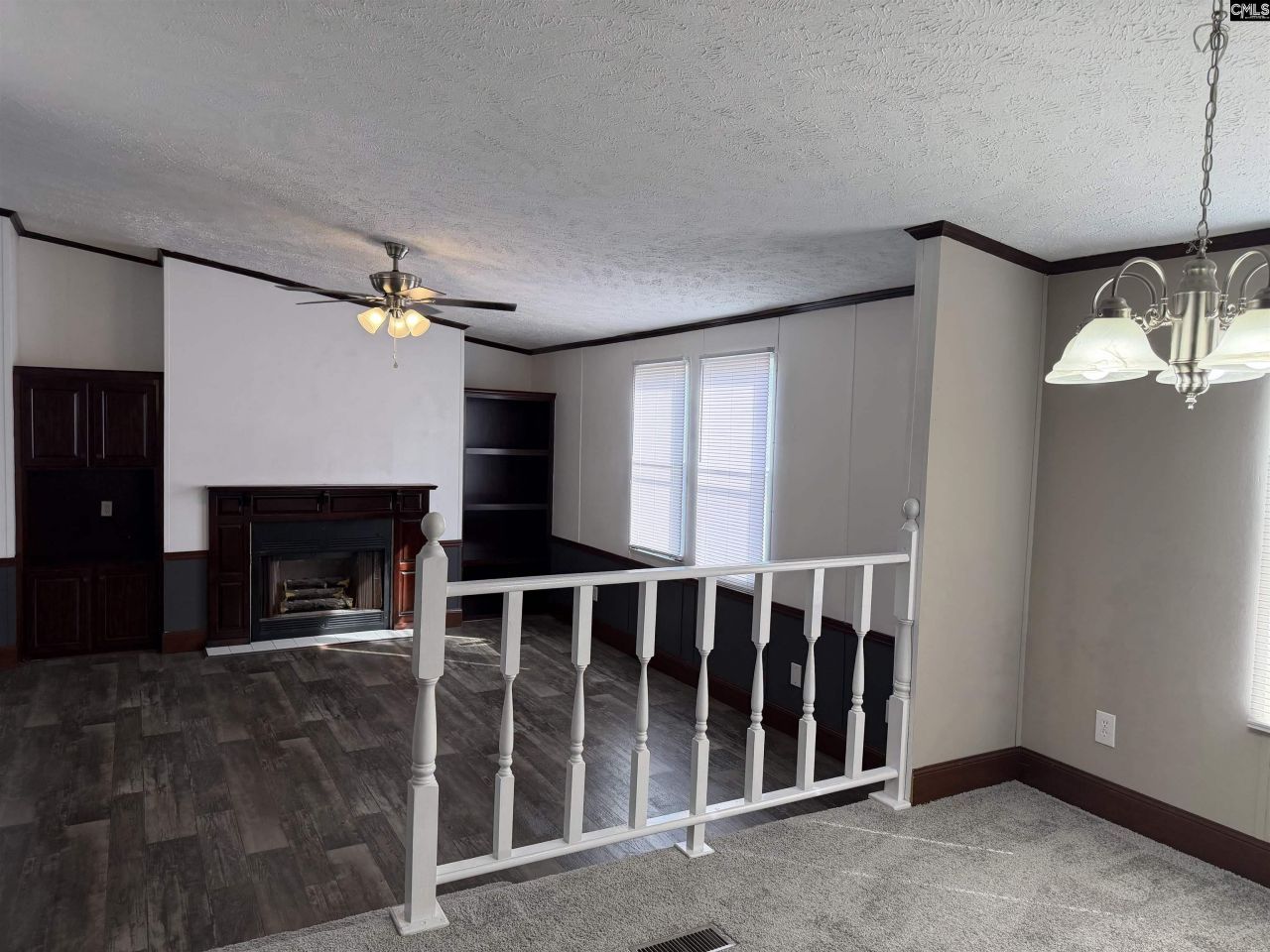 237 Shadow Dale Drive Photo 8