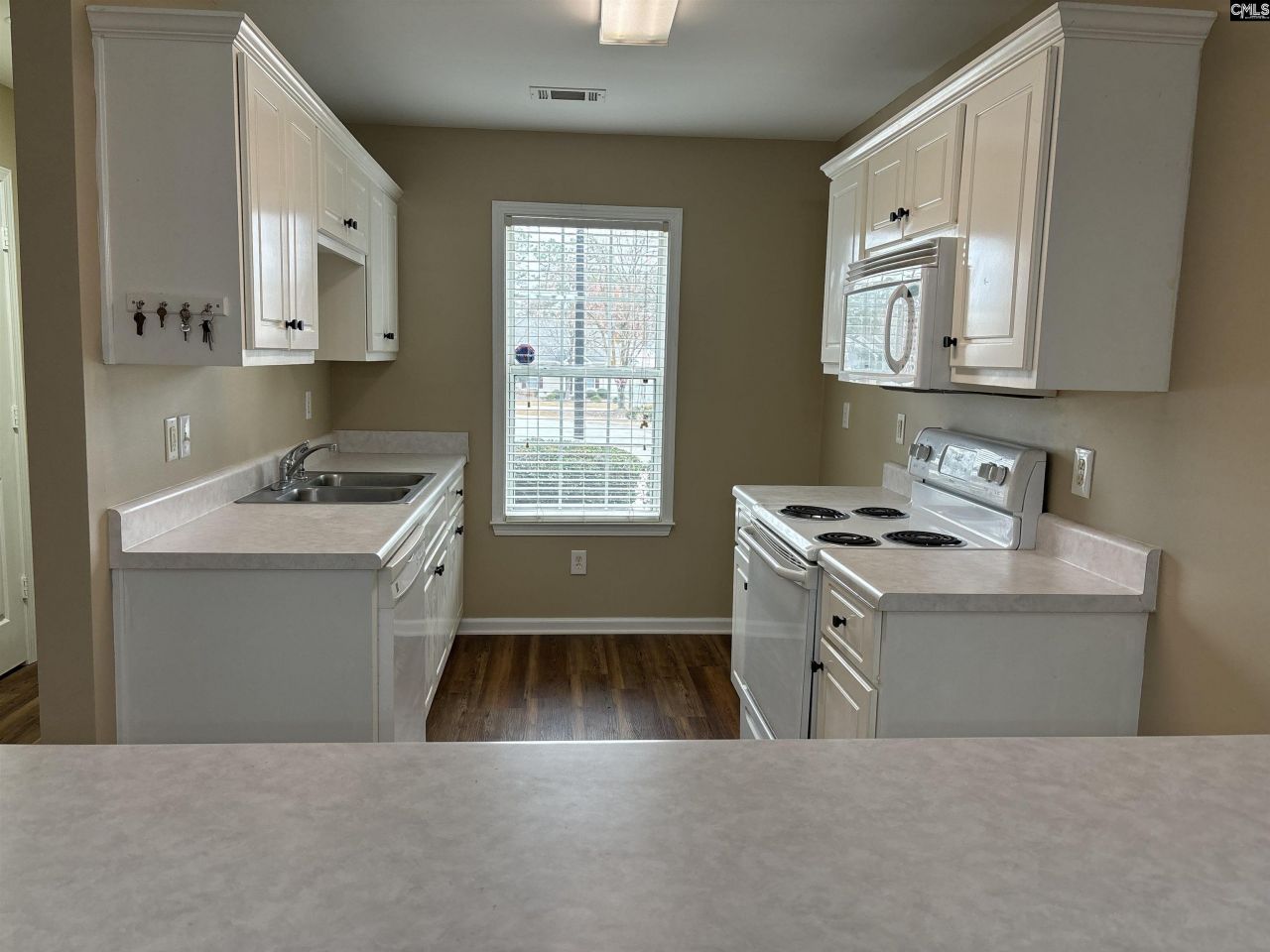 144 Cedar Glen Lane Photo 12