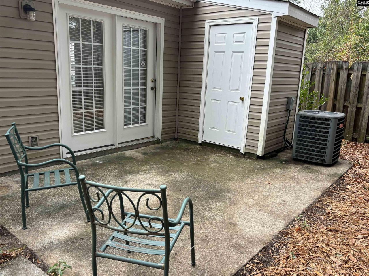 144 Cedar Glen Lane Photo 32