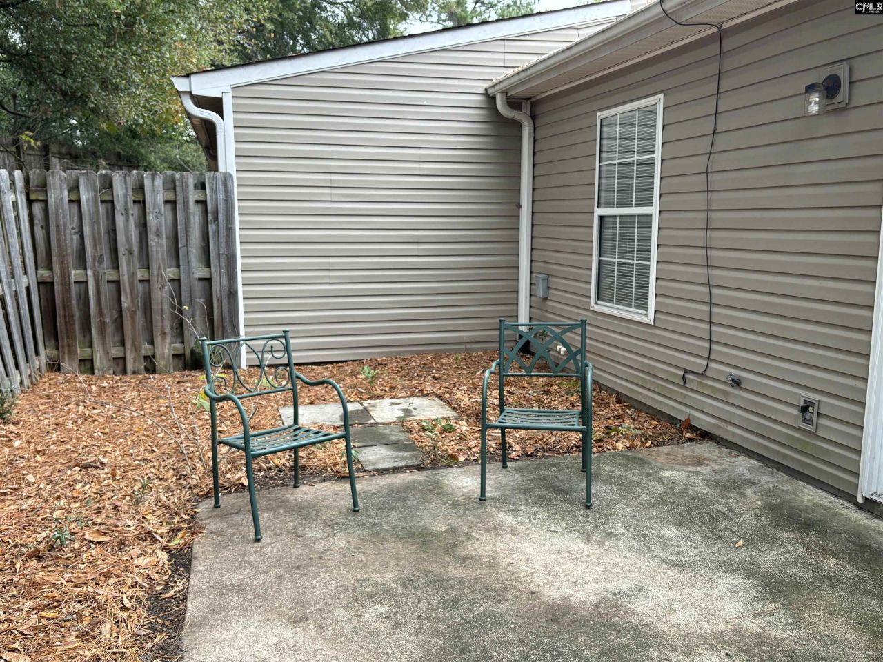 144 Cedar Glen Lane Photo 33