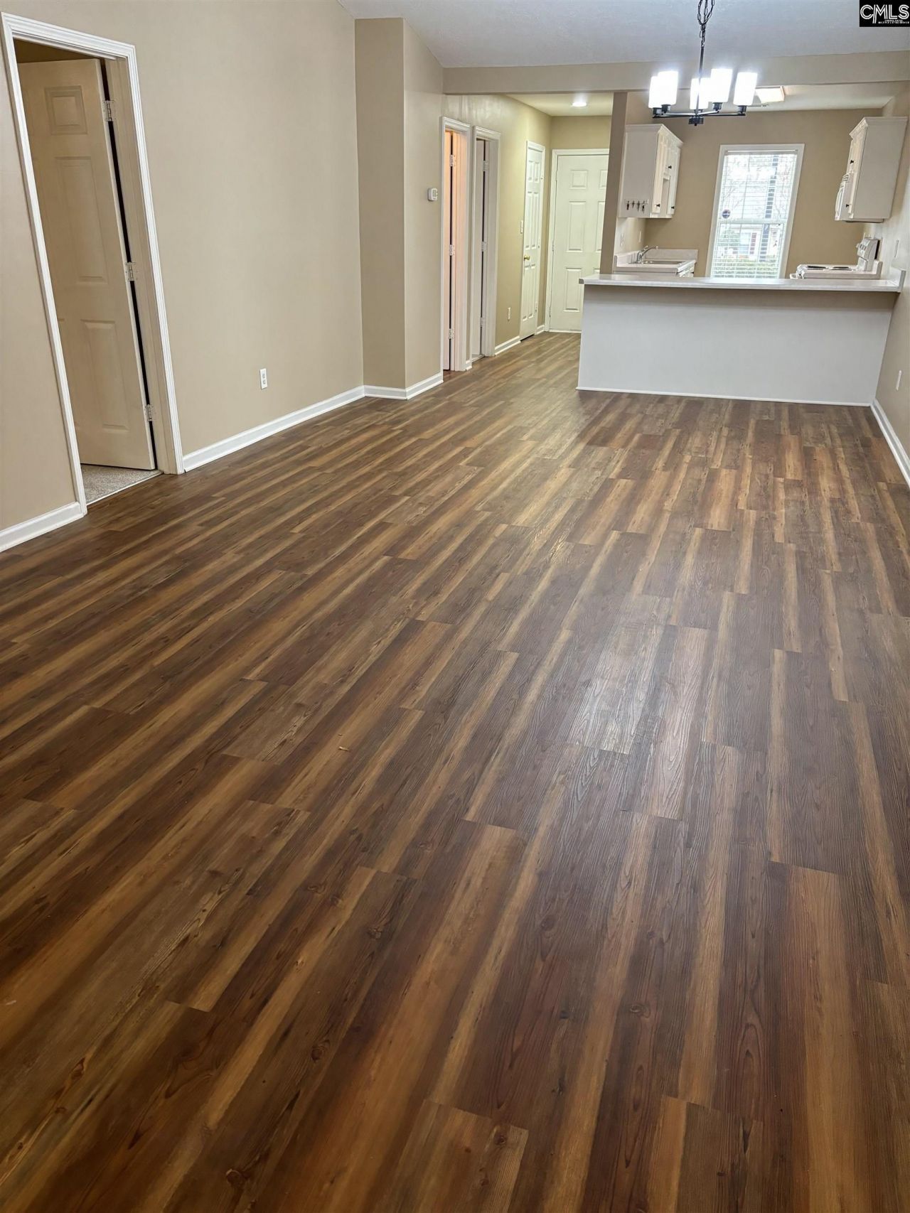 144 Cedar Glen Lane Photo 8