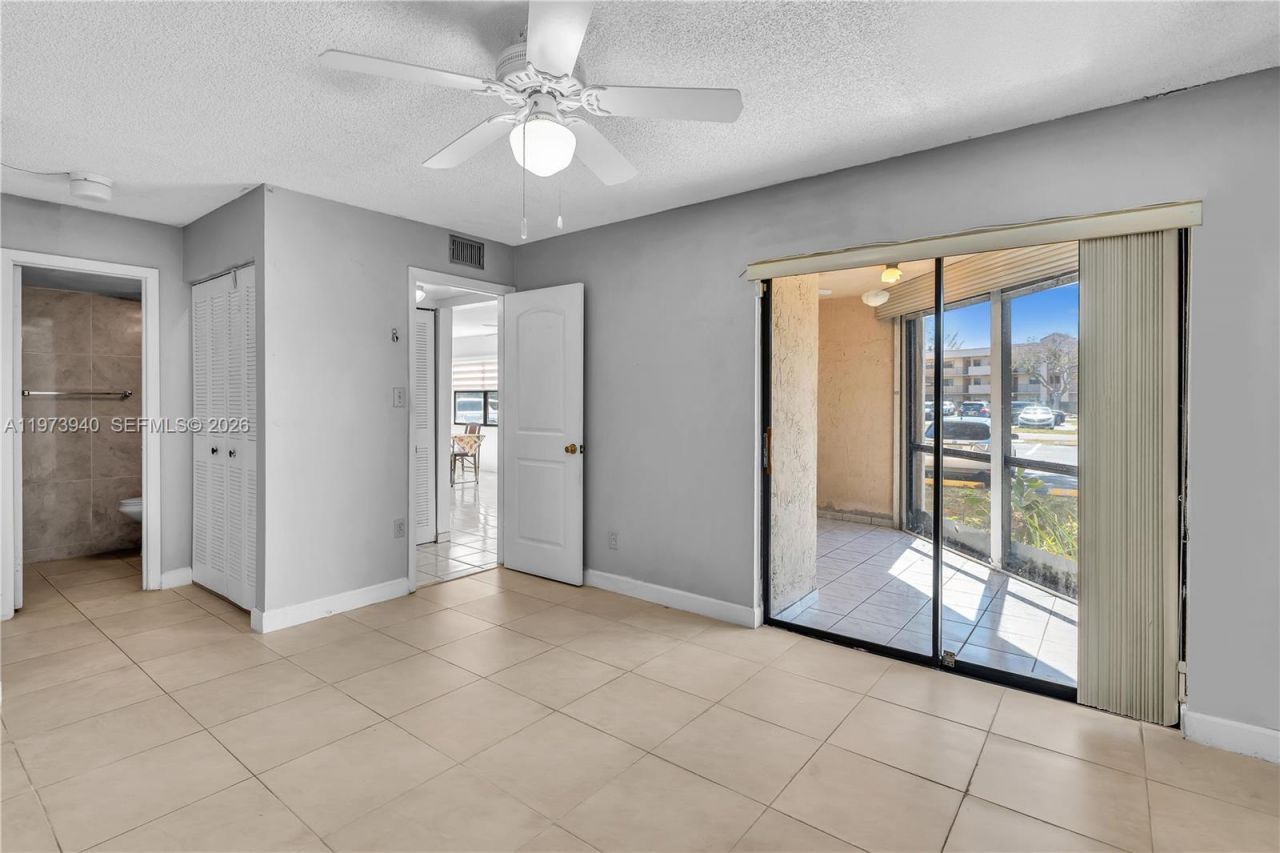 3252 Foxcroft Rd, Unit 102, Miramar, FL 33025 Photo