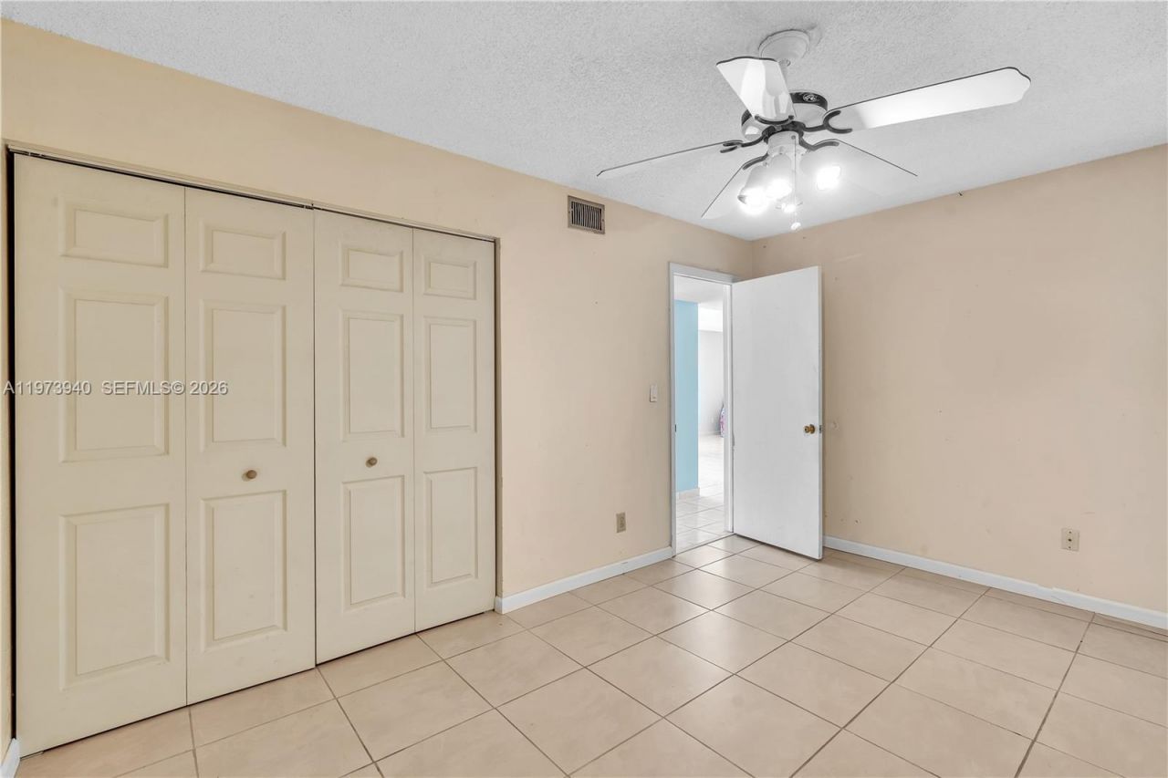 3252 Foxcroft Rd, Unit 102, Miramar, FL 33025 Photo