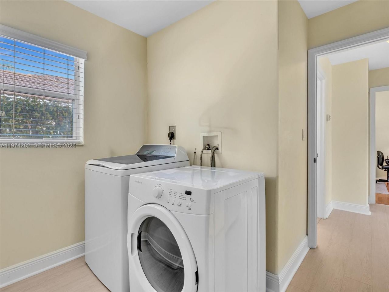 19033 NW 23rd Ct, Pembroke Pines, FL 33029 Photo