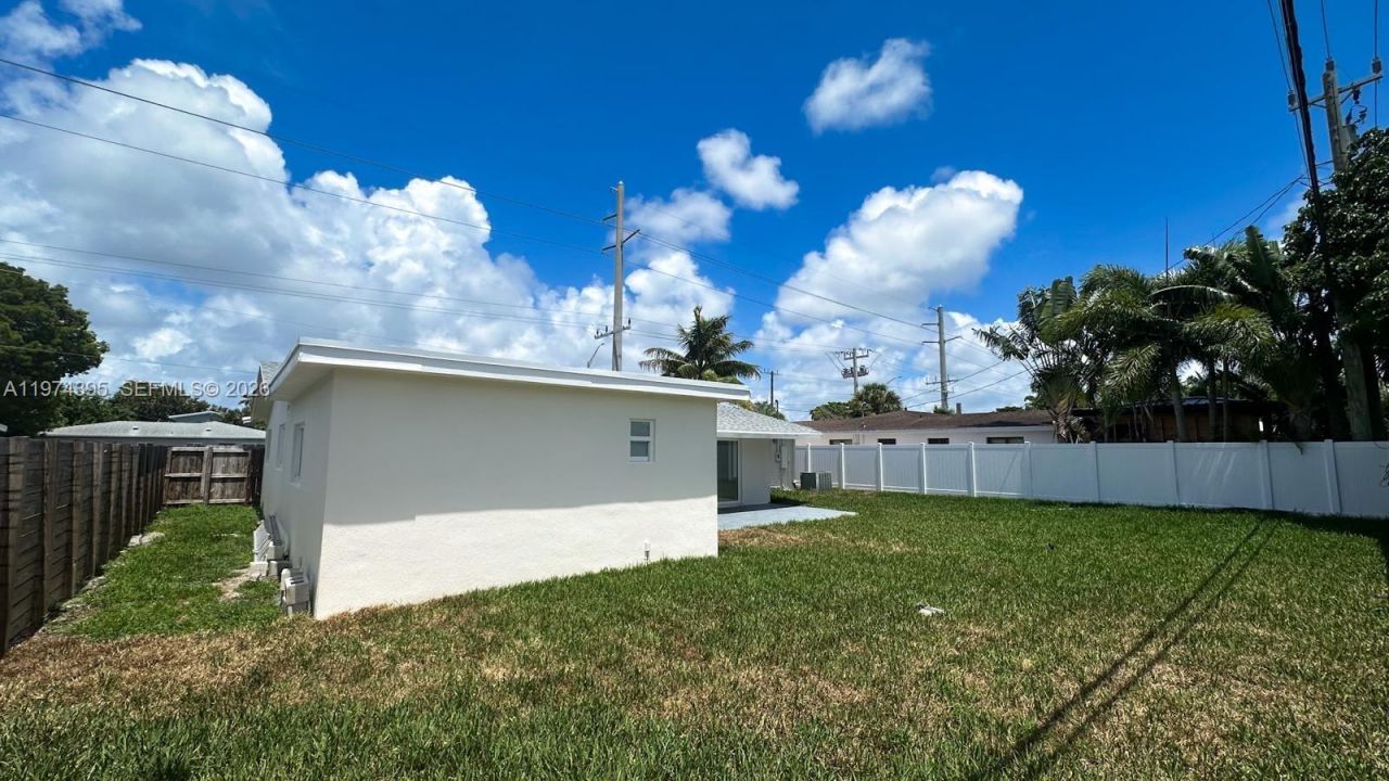 5510 NE 18th Ave, Fort Lauderdale, FL 33334 Photo