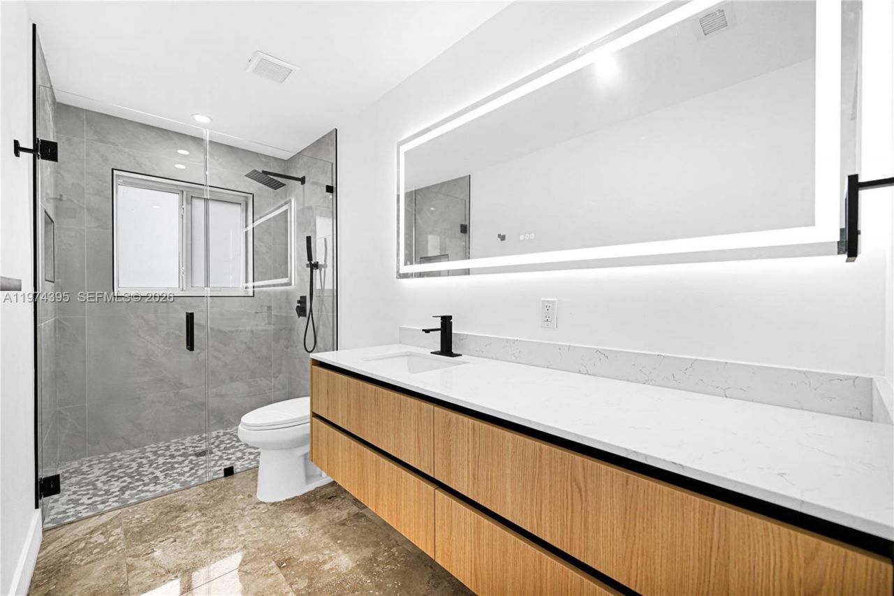 5510 NE 18th Ave, Fort Lauderdale, FL 33334 Photo