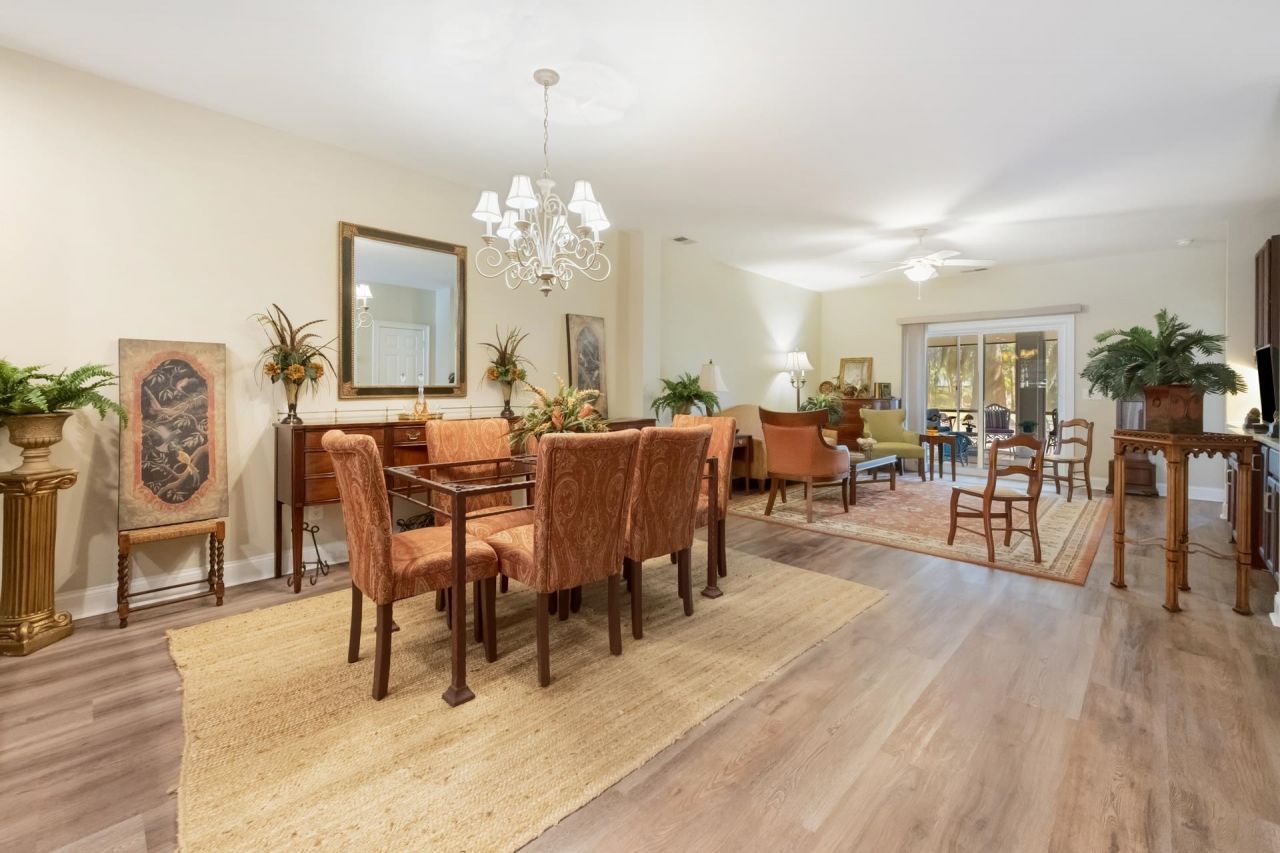 529 Golden Bear Dr.  Photo 11