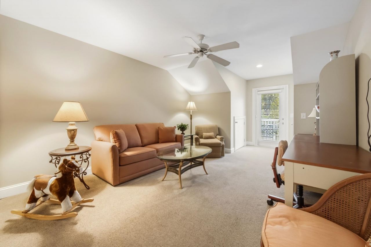 529 Golden Bear Dr.  Photo 20