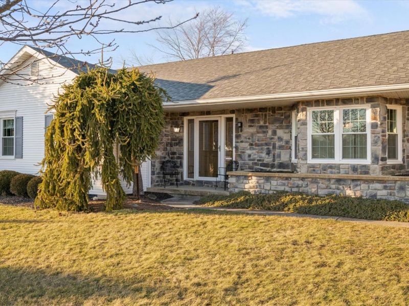 8685 W Oak Harbor Southeast Road, Oak Harbor, OH 43449 Photo 3