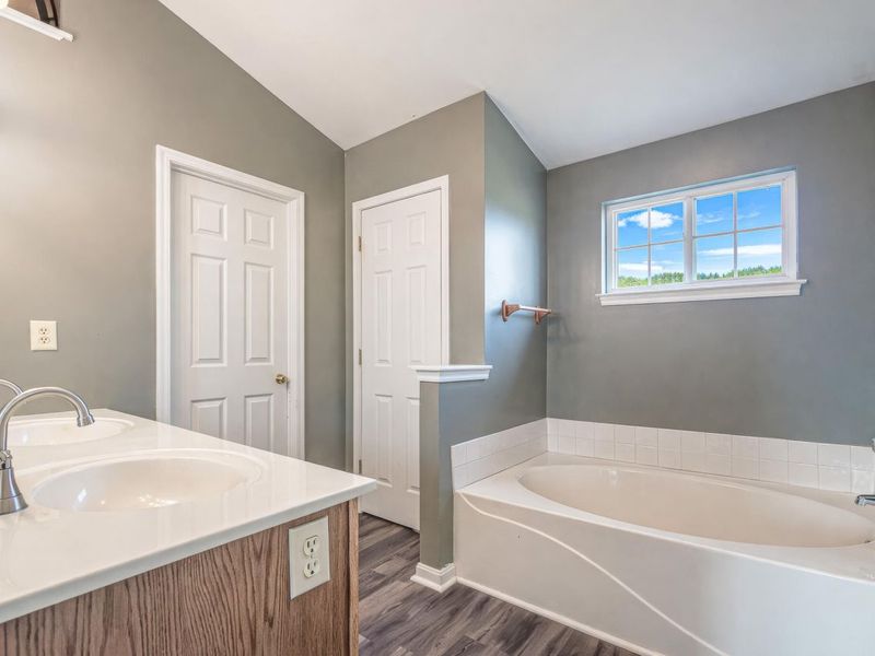 9073 Braxton Drive, Union, KY 41091 Photo 16