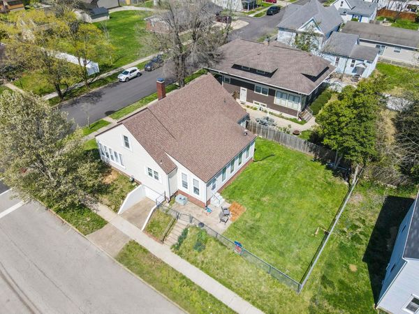 56 N High Street , Jackson, OH 45640