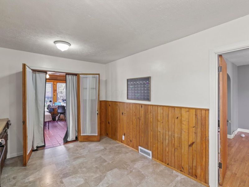 56 N High Street , Jackson, OH 45640 Photo 17