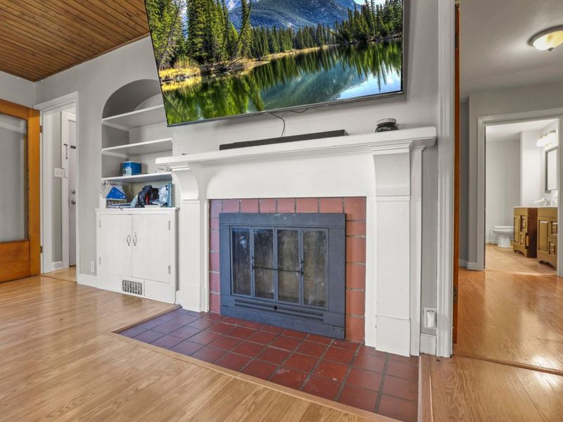 56 N High Street , Jackson, OH 45640 Photo 9