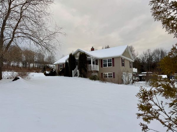 9 Morrie Drive, Orange, VT 05641